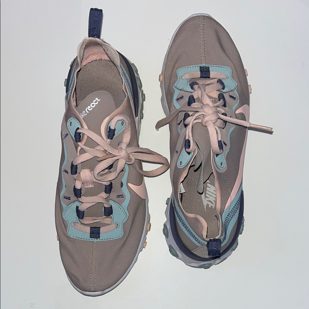 Nike React Women's Sneakers - Pink and Gray